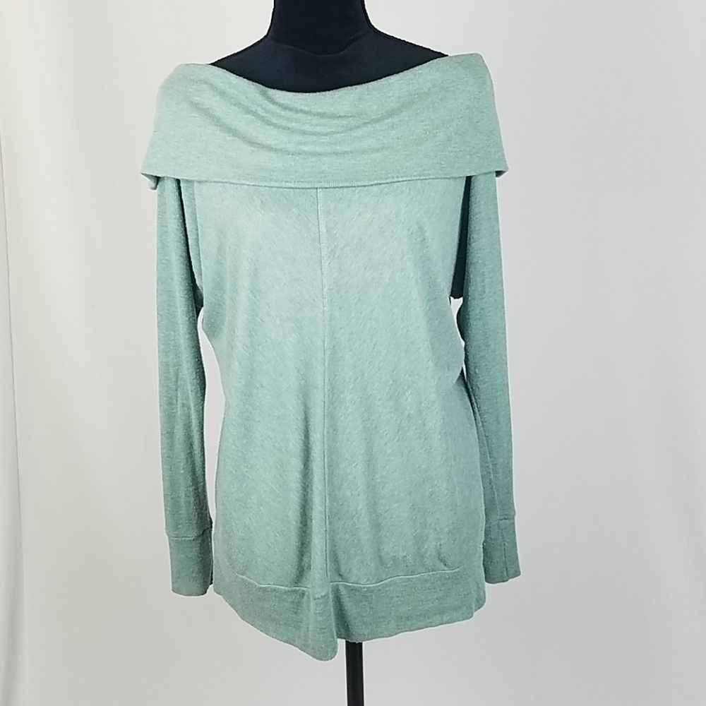 Bordeaux women M green long sleeve cowl neck top